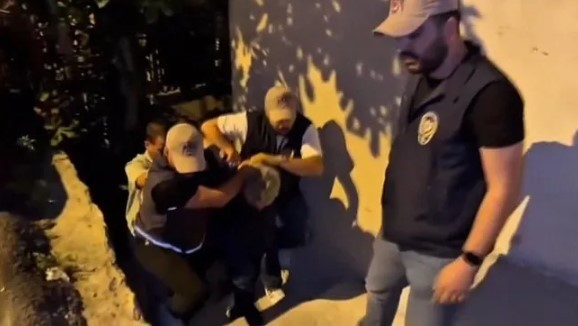 Leman Dergisi'nden büyük skandal! Peygamber Efendimiz Hz. Muhammed'e hakaret ettiler: O karikatürist gözaltında
